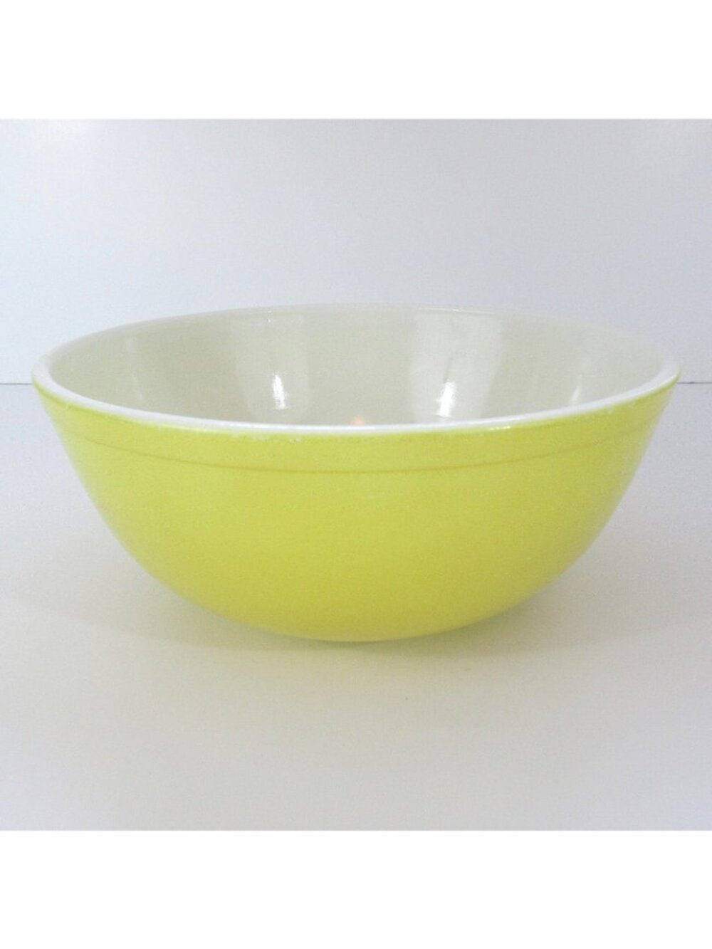 Pyrex Nesting Mixing Bowls Green #403 and Yellow #404 Vibrant Colors - Picture 7 of 11